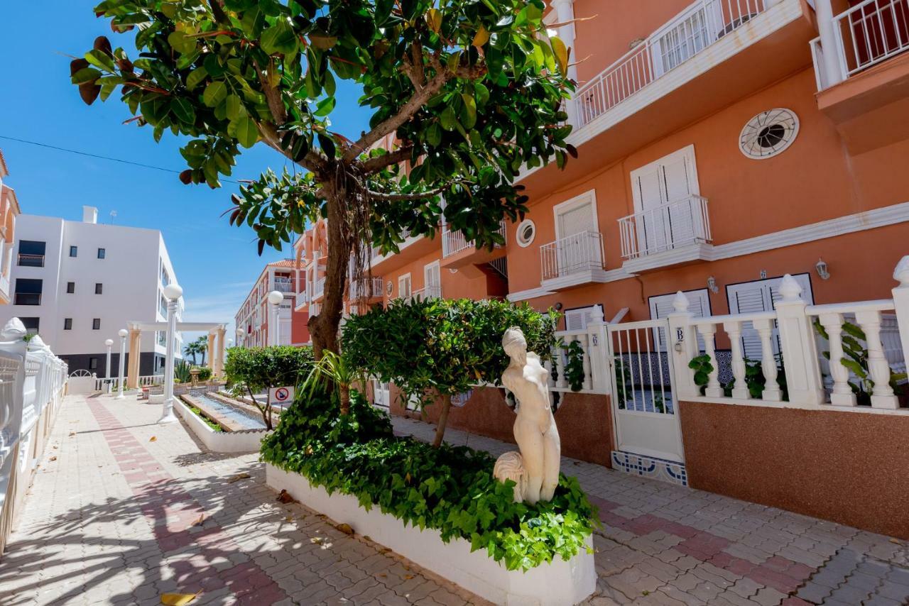 Apartament "Verano Azul" La Mata La Mata  Exterior photo